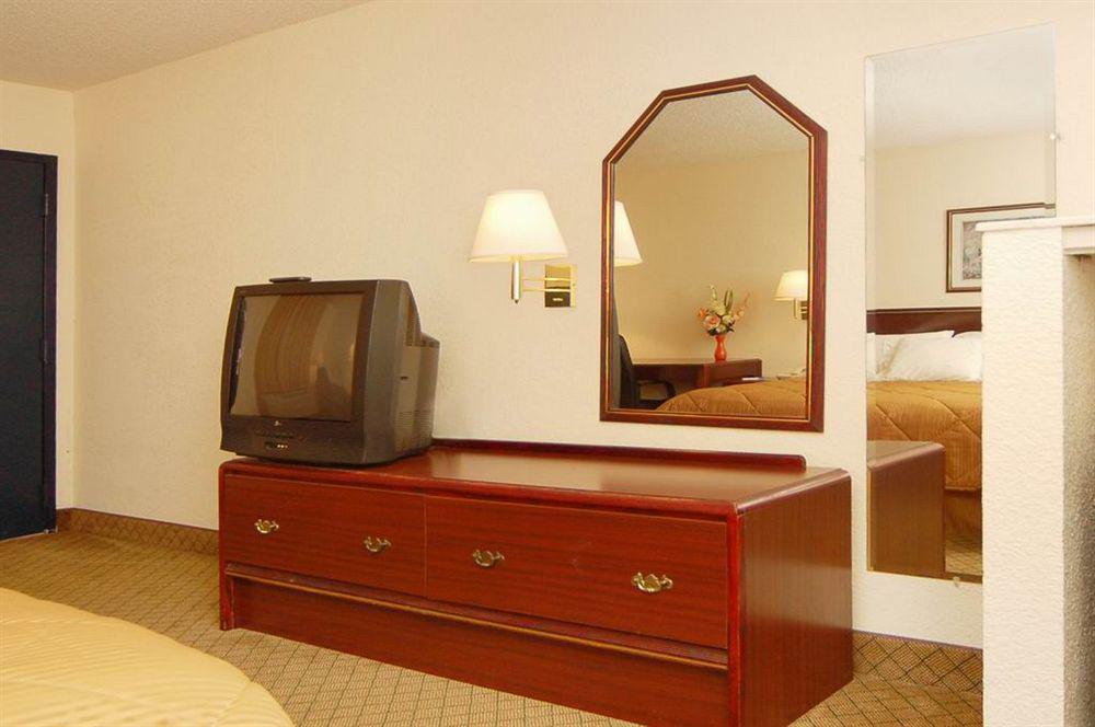 Econo Lodge Picayune Eksteriør billede