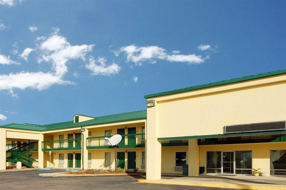 Econo Lodge Picayune Eksteriør billede
