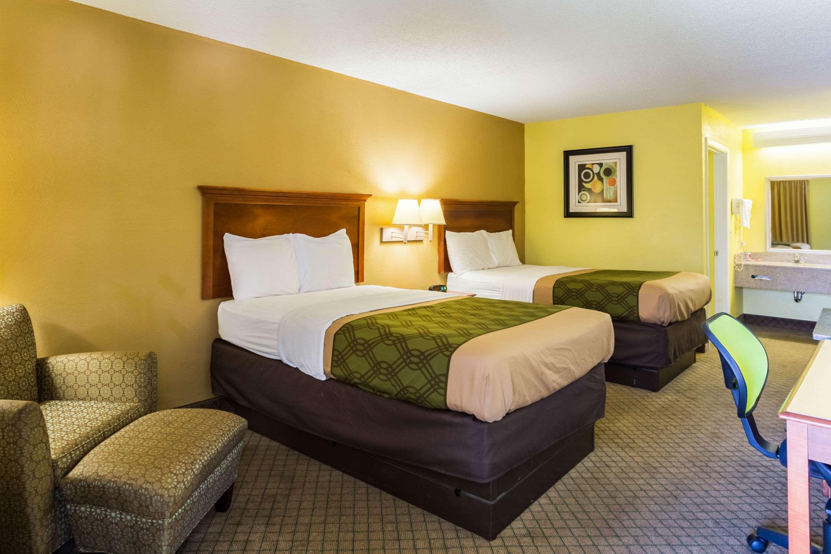 Econo Lodge Picayune Eksteriør billede