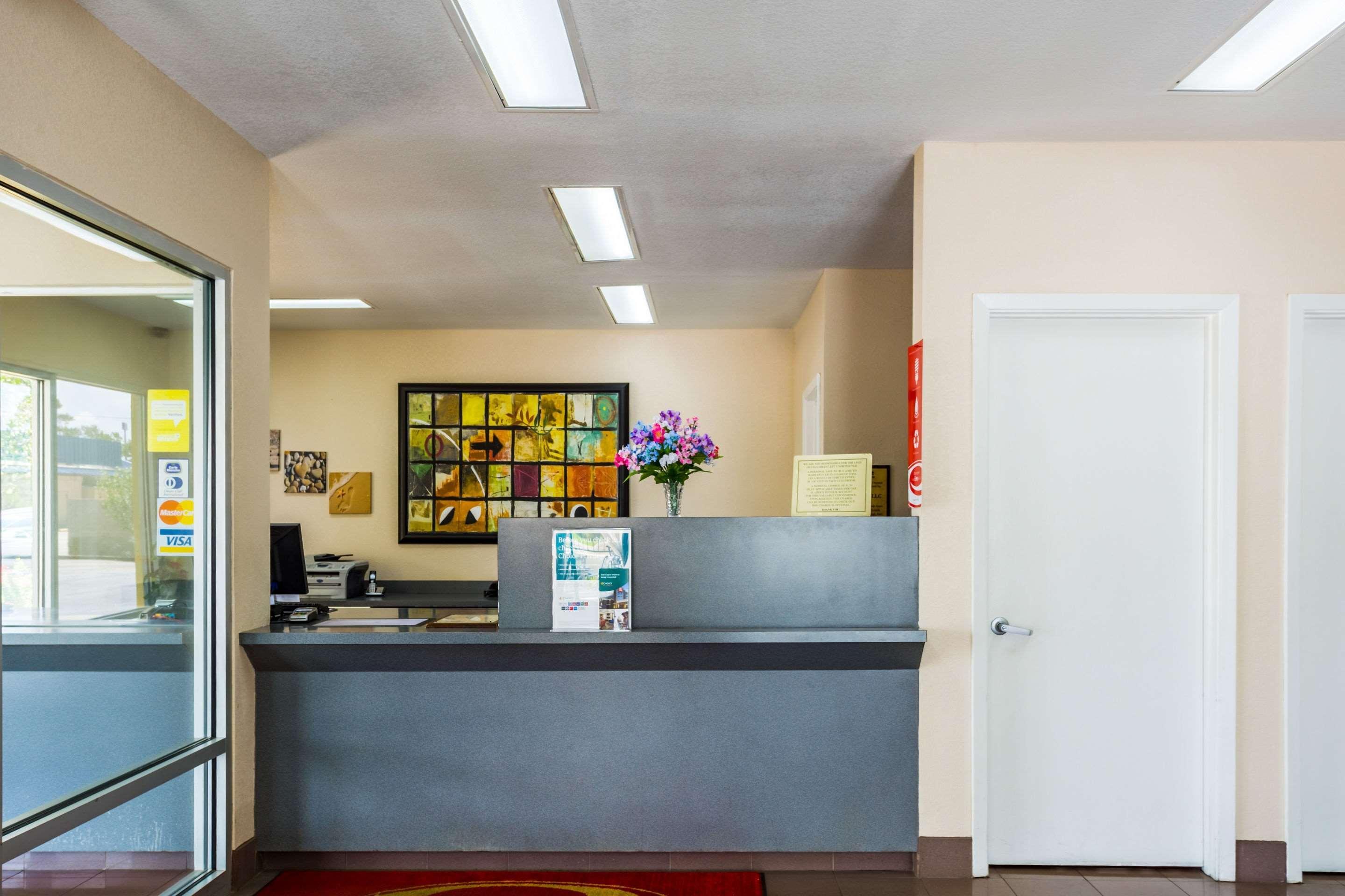Econo Lodge Picayune Eksteriør billede