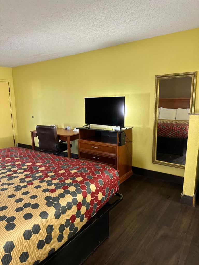 Econo Lodge Picayune Eksteriør billede
