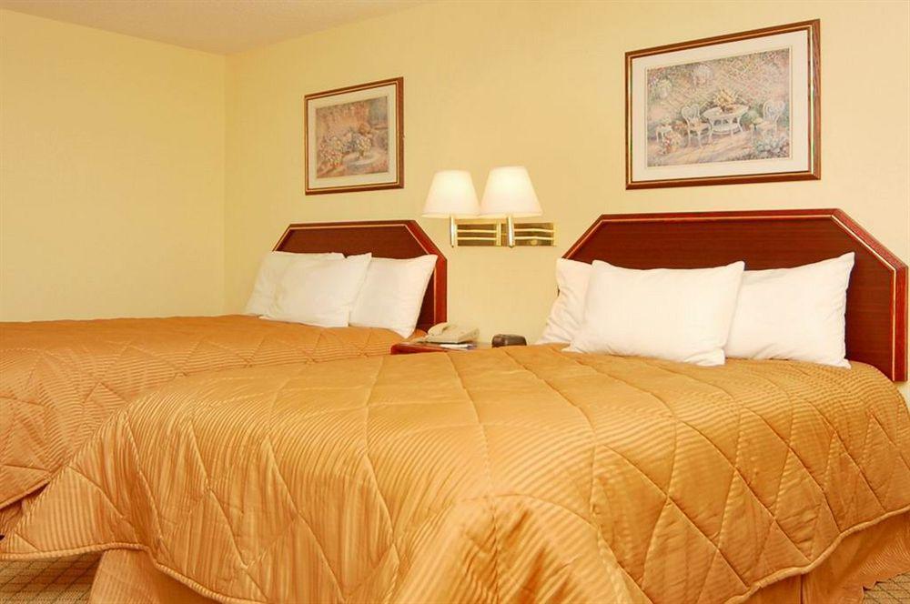 Econo Lodge Picayune Eksteriør billede
